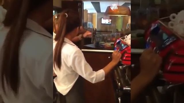 illy coffee @ destination patong hotel смотреть онлайн