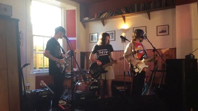 inertia. - 'Bloody Mary' live at The Devonshire Arms 11/06/17 смотреть онлайн