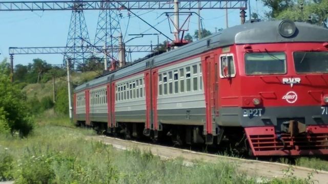 Донецкая ЖД, ЭР2Т 7107/7108, перегон Углегорск - Енакиево смотреть онлайн