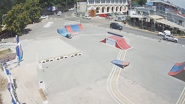 площадь 300-летия Российского Флота (1).21 июня 2018 года смотреть онлайн