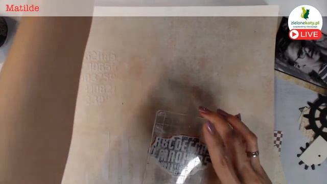 Kredki Distress + Layout | LIVE Z Matilde