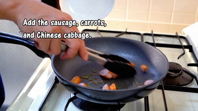 Sausage, Chinese Cabbage & Carrot Soup (diet soup recipe dietsoup health low carb lose weight loss смотреть онлайн