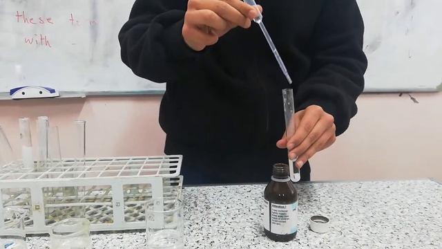 Chemical reactions : AgCl смотреть онлайн