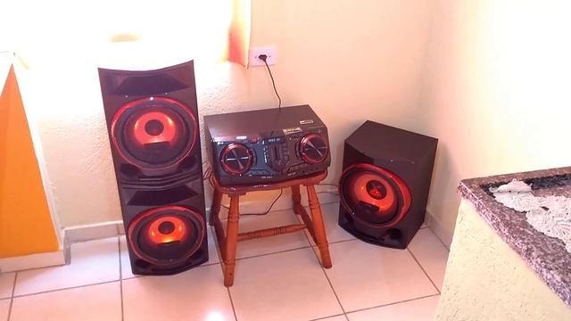 Mini System LG XBoom CJ88 modo demo- Inscreva-se no canal! смотреть онлайн