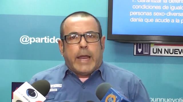 Mauricio Gutiérrez: Lo que Bernal dijo minimiza a los homosexuales смотреть онлайн