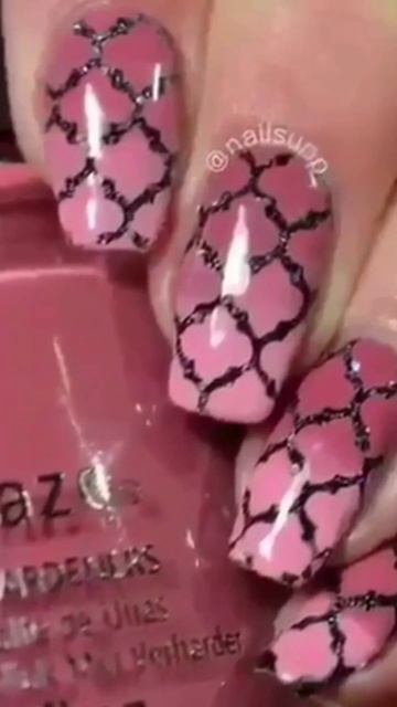 Идея для розового маникюра 💅 |САМЫЕ ЛУЧШИЕ ИДЕИ ПРОСТОГО МАНИКЮРА #маникюр #дизайнногтей #shorts смотреть онлайн