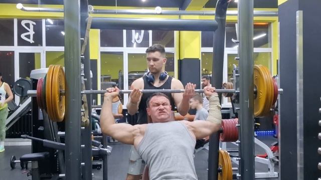 Жим из за головы НЕудачный . 113 кг смотреть онлайн