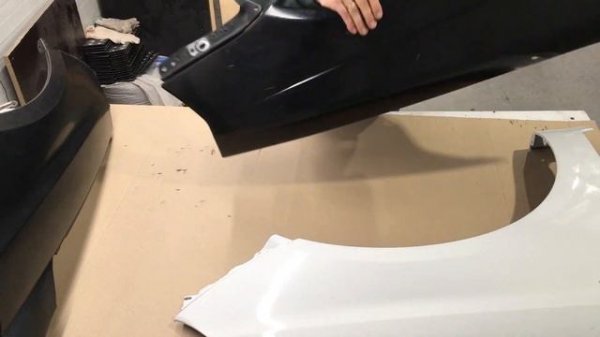 Негатив или позитив: В чем отличие пластиковых крыльев LADA