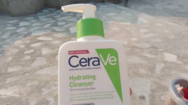 Honest Review On CeraVe| Cerave| Dry Skin| Cerave Hydrating Cleanser