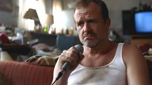 Поможет петь нам нейросеть. Регги-версия AI-песни про нейросетевые переживания.