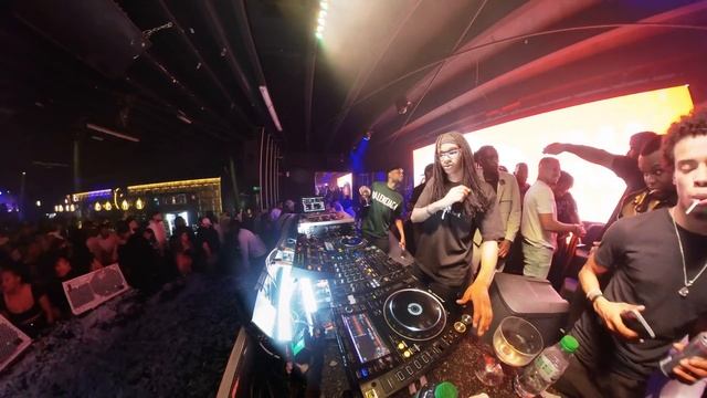 DEEJAY EVANDRO | MY TIME VOL.5 | VANITY CLUB 🇱🇺| 2024 смотреть онлайн