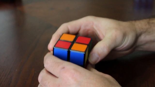 Solving a 2x2 Mini Rubik's Cube 4 Square смотреть онлайн