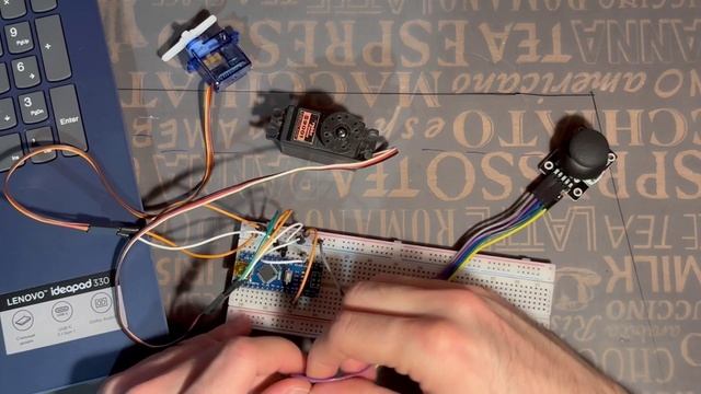 Подключение джойстика к Ардуино (Arduino) и сервоприводов #2 смотреть онлайн