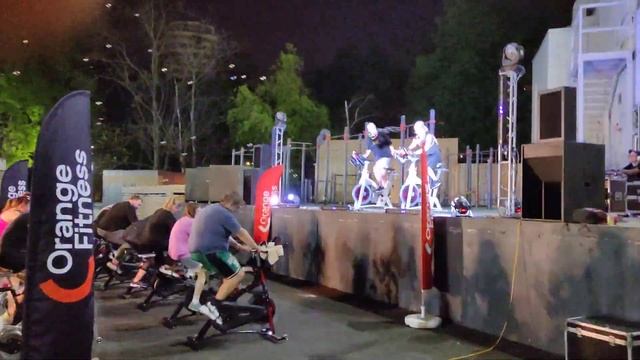 Занятия фитнесом что творят в Краснодаре АДСКАЯ ТРЕНИРОВКА НА ВЕЛОТРЕНАЖЕРЕ | СЖИГАЕМ ЖИР смотреть онлайн