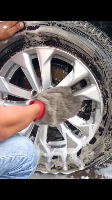 #nissan #xtrail #wheel #foam #cleaning #preparation for #ceramic #coating by #gocleanhub смотреть онлайн