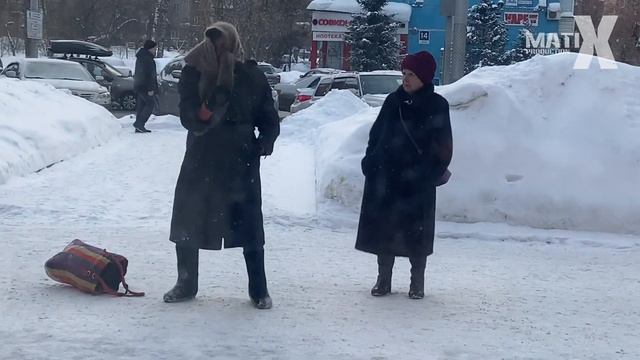 СОЦИАЛЬНЫЙ ЭКСПЕРИМЕНТ НЕ УДАЛСЯ | БАБКА КАЧОК ПРАНК смотреть онлайн