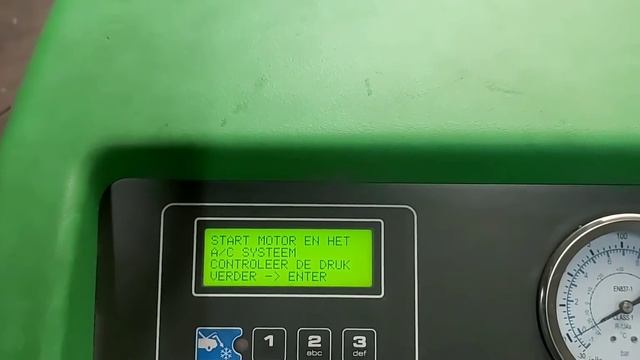 Airco gas invullen Volvo 2010 смотреть онлайн