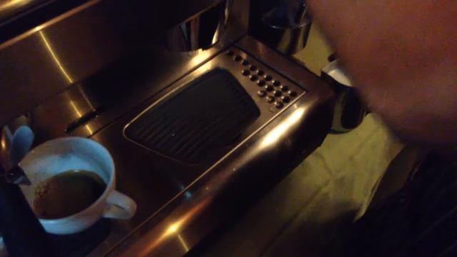 Latte art at city art Hotel silberstein смотреть онлайн