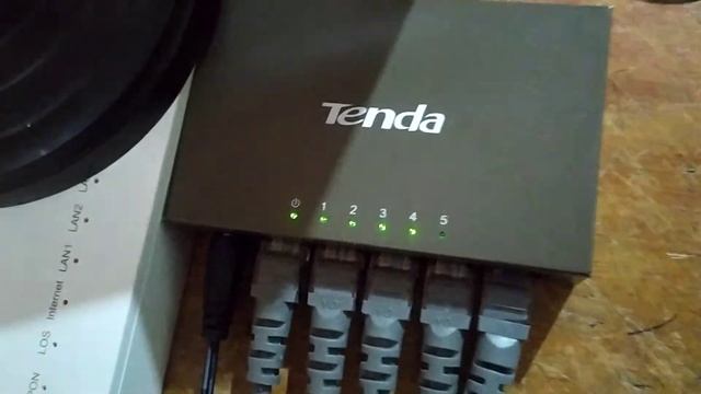 Tenda TEF1005D 5 Port