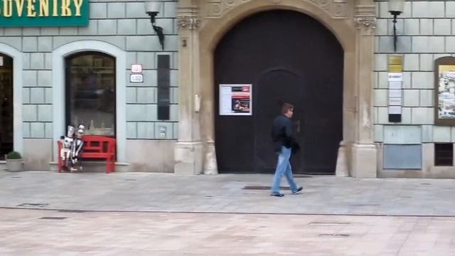 Главная площадь Братиславы. Bratislava, Hlavne Namestie. смотреть онлайн