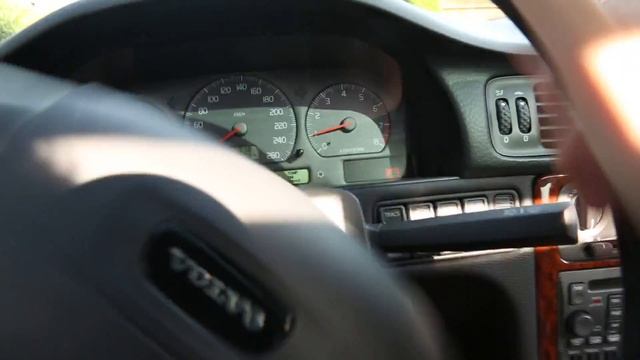 1998 Volvo S70 Front End Clunk смотреть онлайн