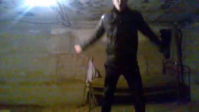 Человек телепорт.
