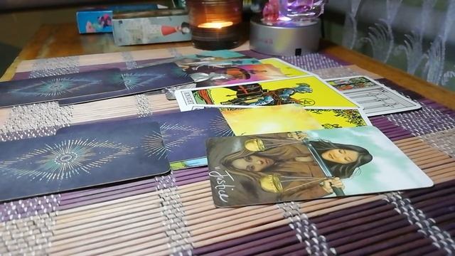 ЛЮБОВНЫЙ ТРЕУГОЛЬНИК 💔ЧУВСТВА, ДЕЙСТВИЯ К ВАМ И СОПЕРНИЦЕ 🔮💫🎯 #таро#тарорасклад#тароонлайнбесплатно смотреть онлайн