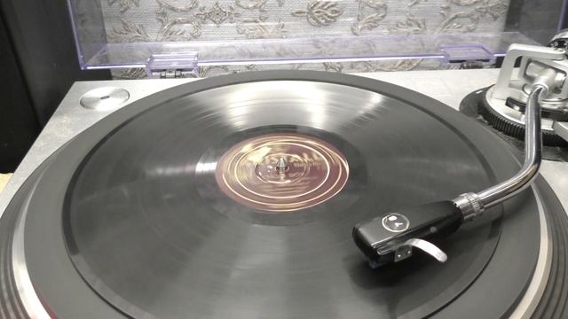 Joe Petersen: Choir boy. смотреть онлайн