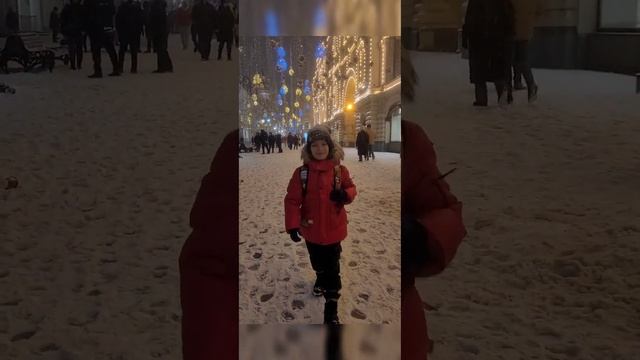 Новогодняя Москва. #новыйгод2023 #красота #зима #Краснаяплощадь смотреть онлайн