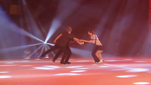 Magical 2014: Practice double death spiral by McCorkell/Perren & Kemp/King смотреть онлайн