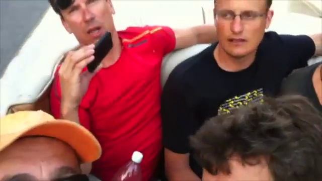 Mi bandito ganksterito mi kosteto pistoleto Oeeee... смотреть онлайн