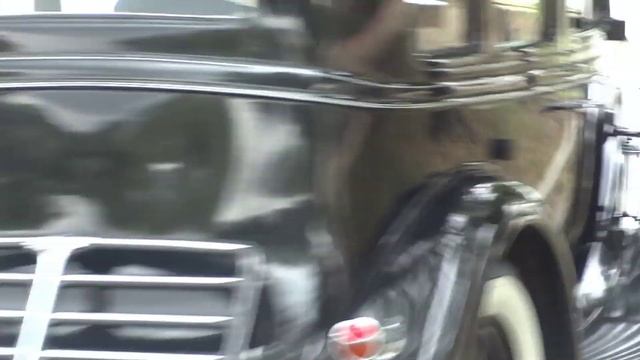 1933 Buick Model 57 Sedan смотреть онлайн