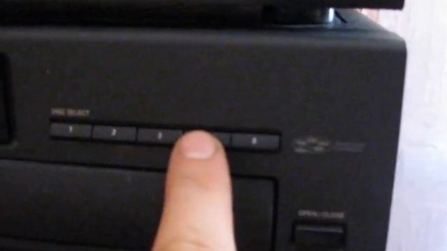 PHILIPS COMPACT DISC CHANGER CDC 925 -900 SERIES смотреть онлайн