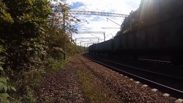 Система электровозов 2ЭС5К-141/131 "Ермак" с грузовым поездом. смотреть онлайн