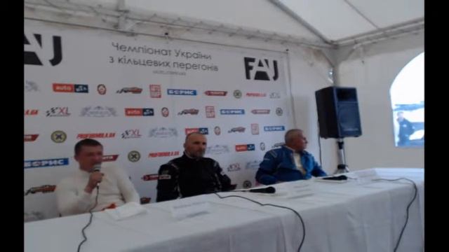 Пресс-конференция по итогам второй гонки класс "Формулы" смотреть онлайн