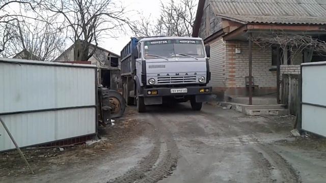Автомобиль Колхида заработал на КАМАЗ 55102.A converted car Co02 lchis earned KAMAZ 55102 смотреть онлайн