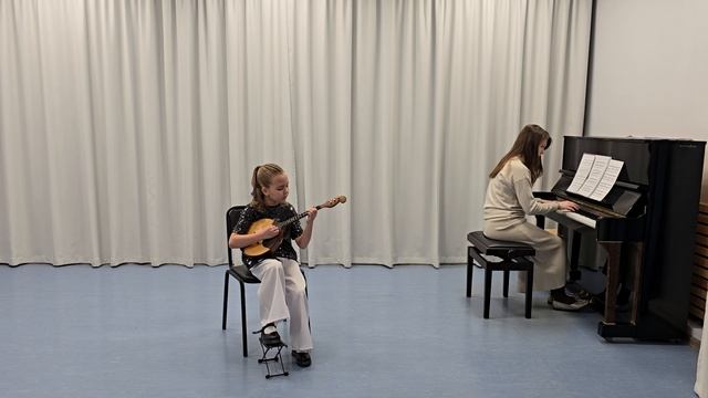 Заровнятных Ева, сольное исполнительство домра, подгруппа А - до 9 лет