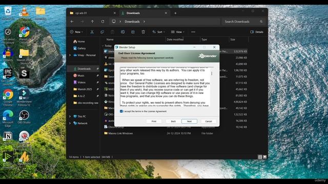 1 -Downloading & Installing Blender смотреть онлайн