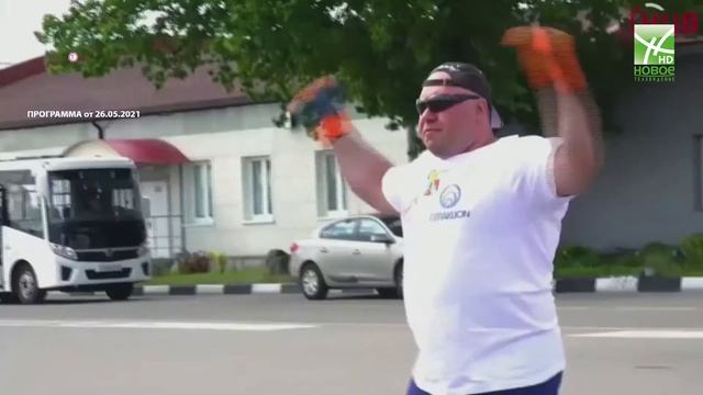 "Русский Халк" - в программе "Три Товарища" смотреть онлайн