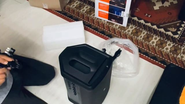 JBL eon one compact unboxing & sound testing. смотреть онлайн