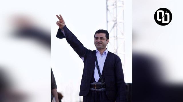 Altan Tan Selahattin Demirtaş Kavgası !! смотреть онлайн