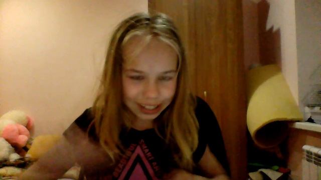 Рисунок за 10 сек! Это ужас.... смотреть онлайн