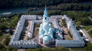 Воскресения день. Хор братии Валаамского монастыря