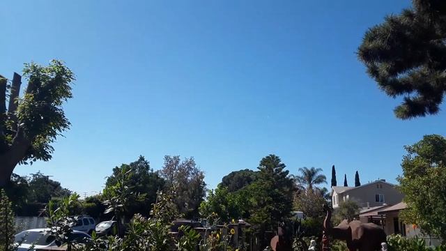 UMX RADIAN fun flying at my house (outdated) смотреть онлайн