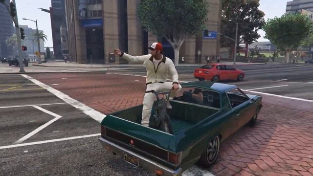GTA 5 - Trevor... on a bike смотреть онлайн
