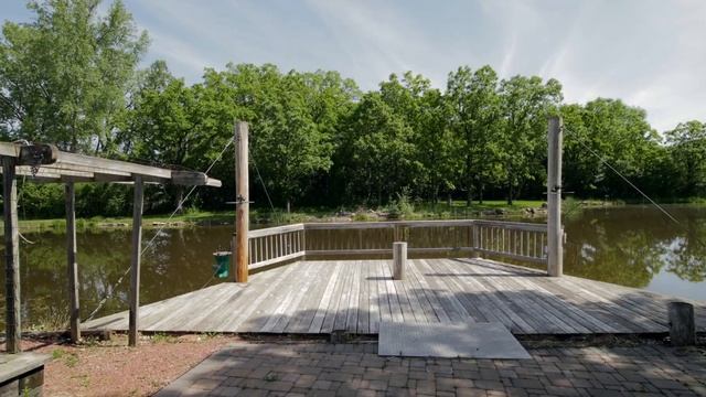 3855 Glenview Lane, OSHKOSH | 60 Acres off Highway 41!!! | Tiffany Holtz Real Estate смотреть онлайн