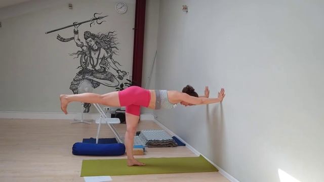 Личная практика. Тема: вытяжения назад.