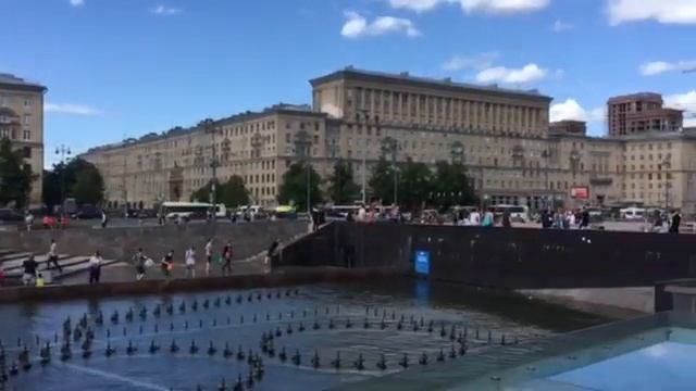 Перед водной битвой на Московской площади смотреть онлайн