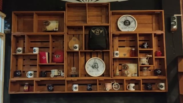 TKP COFFEE HOUSE SEBELUM DI RENOVASI смотреть онлайн