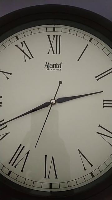 Ajanta Quartz Roman Numerals clock смотреть онлайн